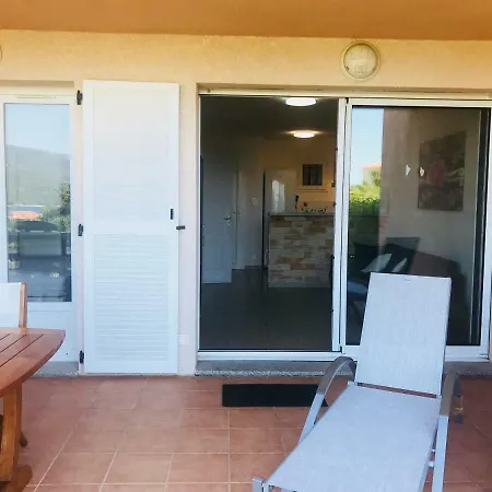 Une Chambre Avec Jardin Dans Avec Piscine Propriano